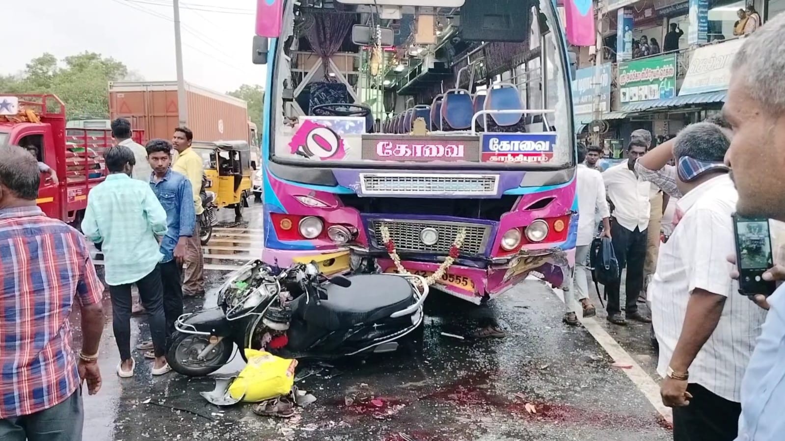 பல்லடம் வழித்தடம் பாதுகாப்பானதா? அச்சத்தில் பொதுமக்கள்!!