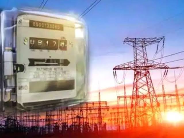 திருப்பூரில் ரூ. 35 லட்சம் நூதன மோசடியில் மின்வாரிய ஊழியர்கள்