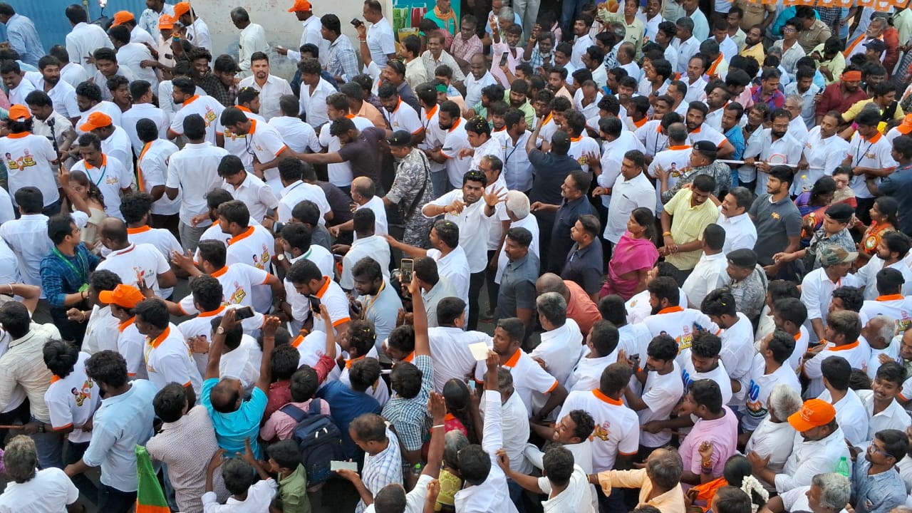 பாஜக தலைவர் அண்ணாமலை வருகைக்காக… தனியார் பள்ளிகளின் விடுமுறை அறிவிப்பிற்கு எதிர்ப்பு.. வெளியான ரகசிய ஆடியோவால் பரபரப்பு