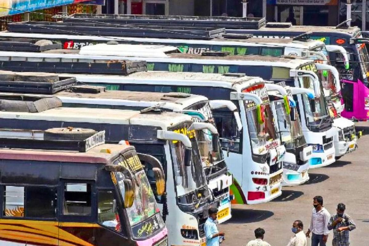 விமான கட்டணத்துக்கு இணையாக ஆம்னி பேருந்து கட்டணம் ! விழாக்காலங்களில் சிறப்பு விமானங்கள் இயக்க கோரிக்கை !