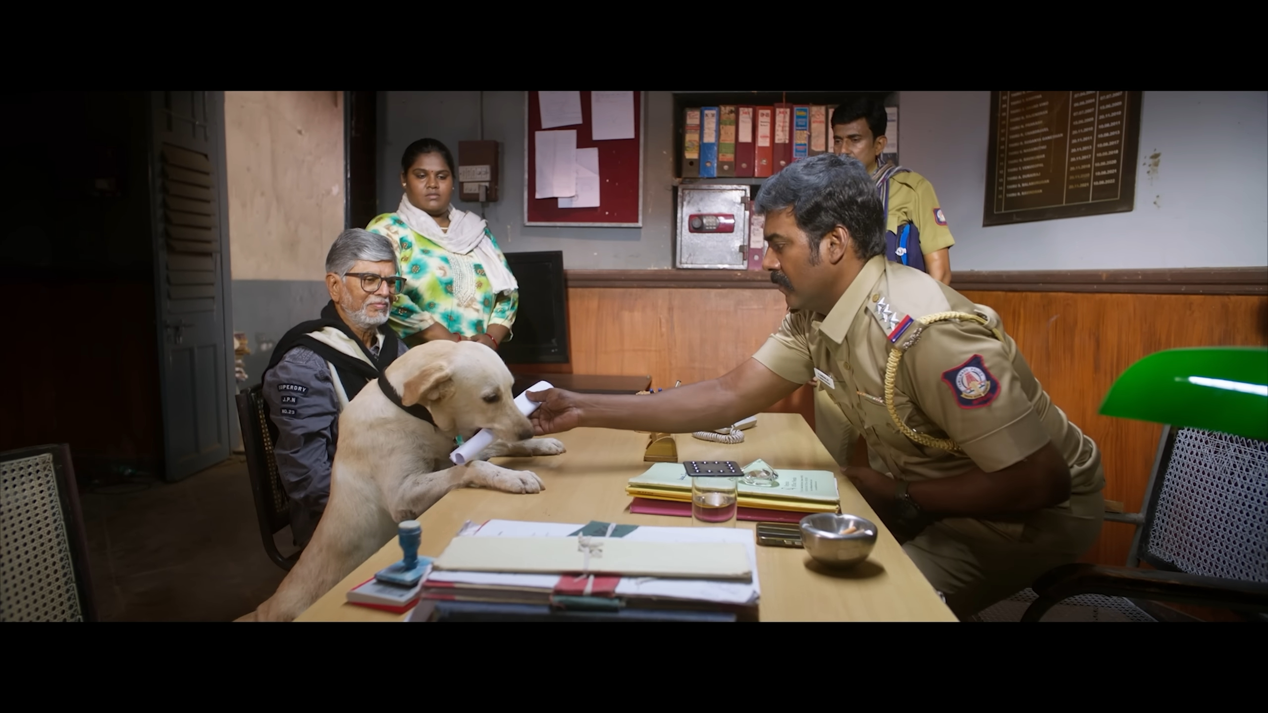 ஐந்தறிவு ஜீவனின் உணர்வுகளுக்கு நீதி கிடைக்குமா ?.! “கூரன்” படத்தின் திரைவிமர்சனம்