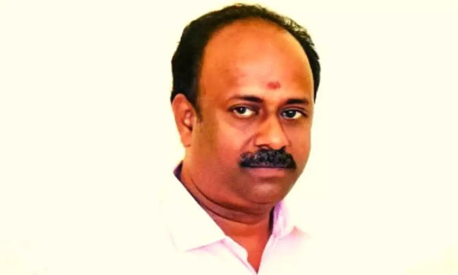 சினிமா தொழிலாளர்களை அழிவு பாதைக்கு அழைத்துச் செல்லும் ஆர்.கே. செல்வமணி !