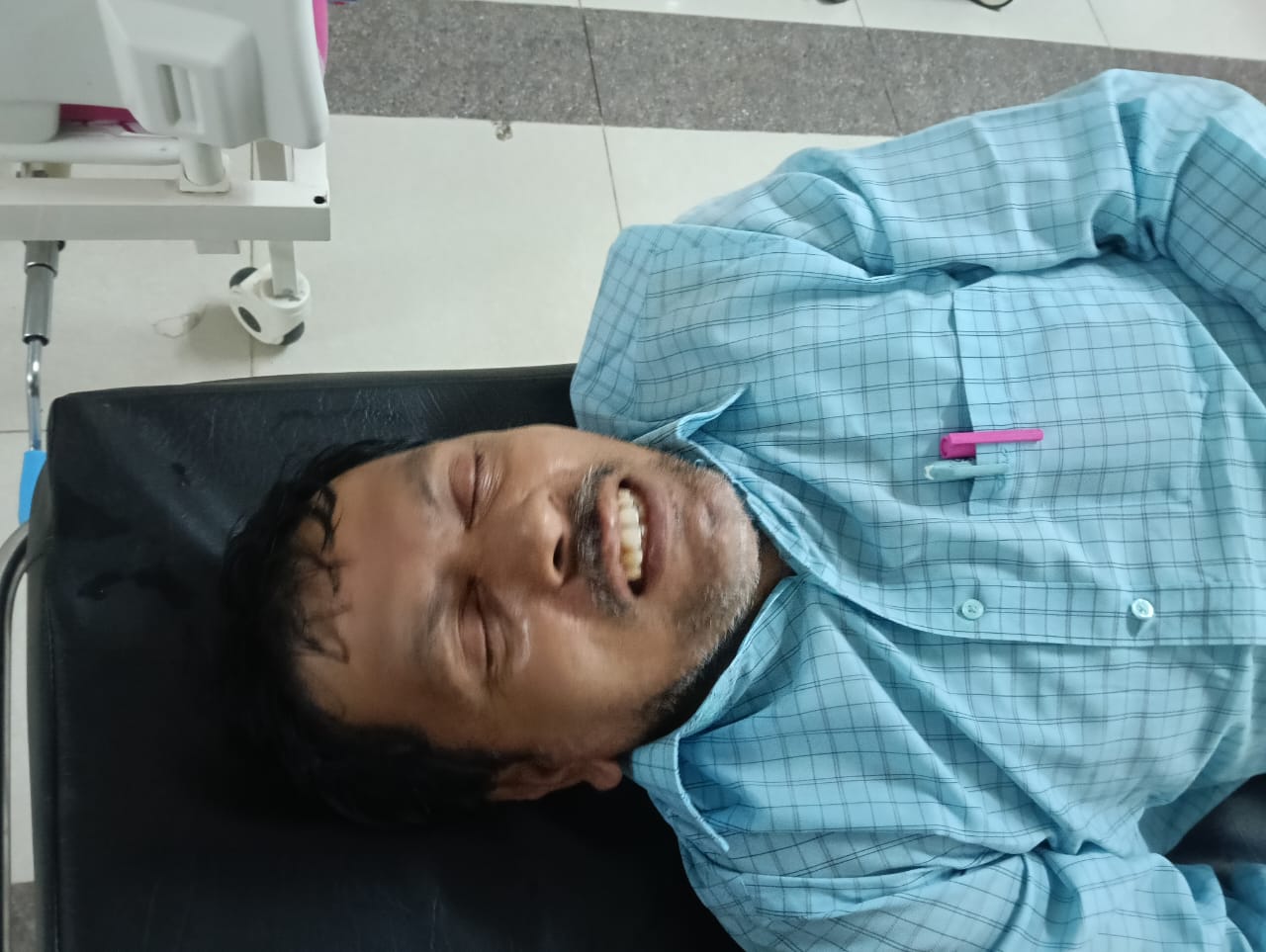 அரசு பள்ளி ஆசிரியர் மீது பெட்ரோல் வீச்சு, மூன்று தனிப்படை அமைத்தும் சிக்காத குற்றவாளிகள் !