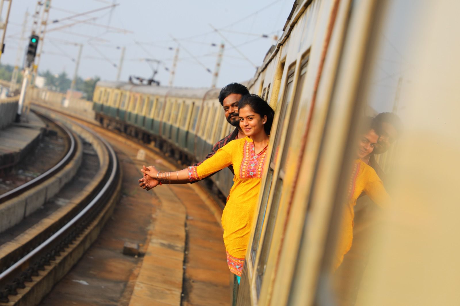 “காத்துவாக்குல ஒரு காதல்” படத்தின் விமர்சனம்